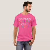 Broken Crayons Still Color Christian Bible Verse Tシャツ (正面フル)