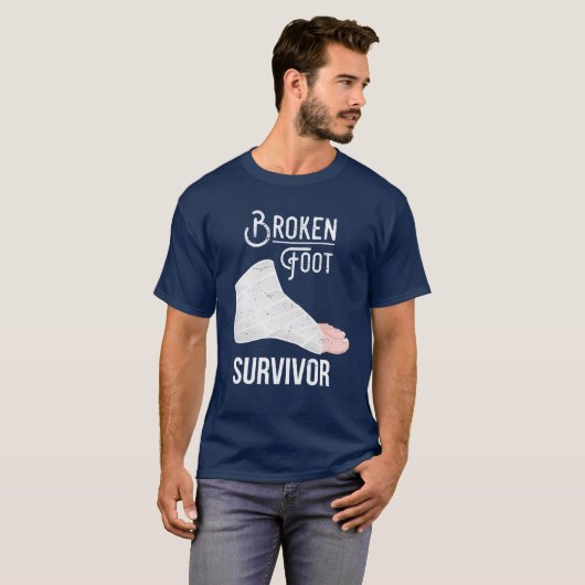 Broken Foot Gift: Broken Foot Survivor Tシャツ (正面フル)