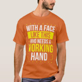 Broken Hand Survivor Funny Hand Broken Surgery Hum Tシャツ (正面)