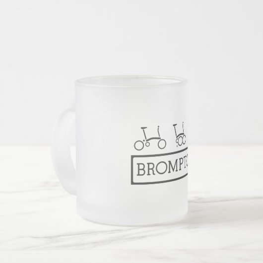 Bromptonのバイクは10のozの曇らされたガラスのマグを曇らしました フロストグラスマグカップ (正面左)