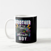 Brother Of The Birthday Boy Matching Video Game Bi コーヒーマグカップ (左)