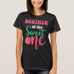 Brother of the Sweet One Strawberry Summer First B Tシャツ