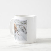 Brown Bear Catches Red Salmon コーヒーマグカップ (正面左)