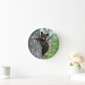 Brown Bear Cubの木の写真 ラウンド壁時計 (ホーム)