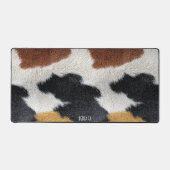 Brown black and white cowhide texture throw pillow デスクマット (正面)