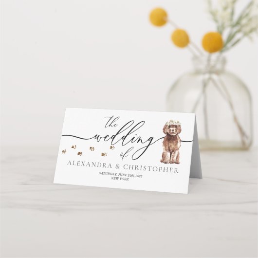 Brown Cavapoo puppy犬のオーナー結婚のスクリプトテーブル プレイスカード (裏面)