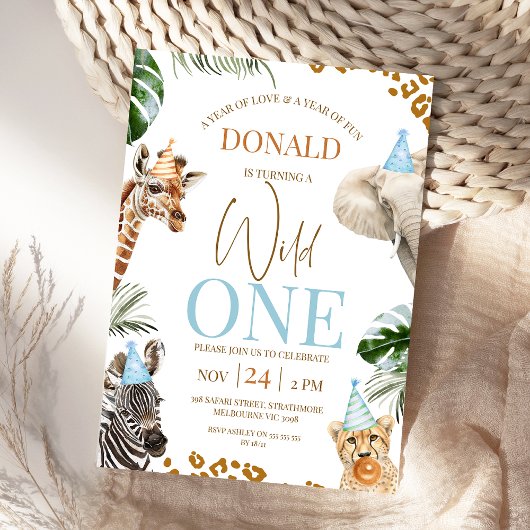 Brown Cheetah Safari Animals Wild One 1 Birthday 招待状