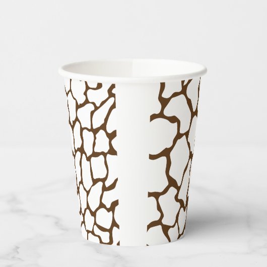 Brown Giraffe Pattern – Minimal Animal Print 紙コップ (左)