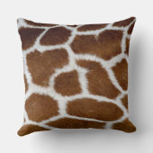 Brown Giraffe Print Faux Fur Realistic Skin クッション (裏面)
