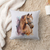 Brown Horse Head Portrait in Watercolor クッション (ブランケット)