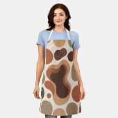 Brown Modern Art Flow Shapes All-Over Print Apron エプロン (着用した状態)