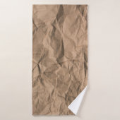 Brown rough crumpled recycled paper texture バスタオル (バスタオル)