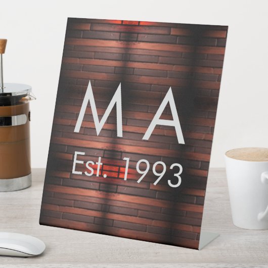 Brown rustic brick stone add name letter year date 台座サイン (インサイチュ)