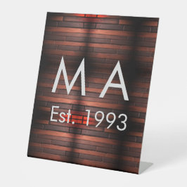 Brown rustic brick stone add name letter year date 台座サイン