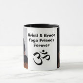 Bruce2、OM、ekapada、Kristi及びBruceYogaの友人… マグカップ (中央)