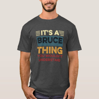 Brucehingファミリーになってもあなたには理解できない Tシャツ