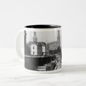 Bruehlsche Terrasseからのドレスデンの眺め ツートーンマグカップ (正面左)