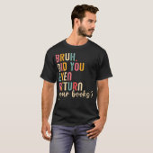 Bruh 本を返却 読書 おもしろい 図書館 本 tシャツ (正面フル)