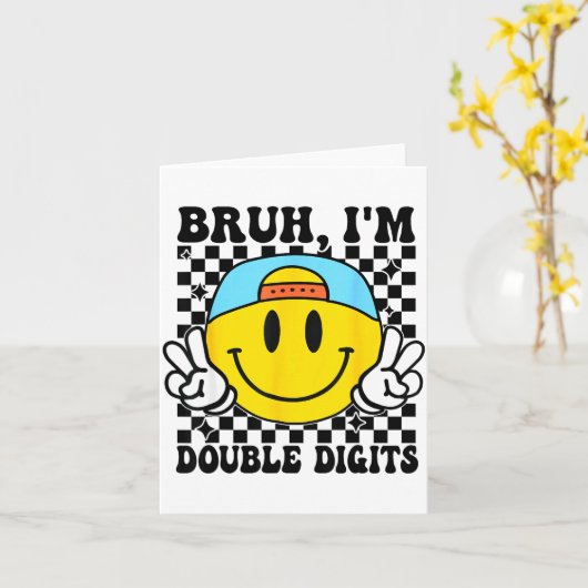 Bruh I'm Double Digits 10 Year Old Boy Birthday 10 カード (黄色い花)