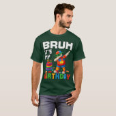 Bruh Its My Birthday Master Builder Block Brick Me Tシャツ (正面フル)