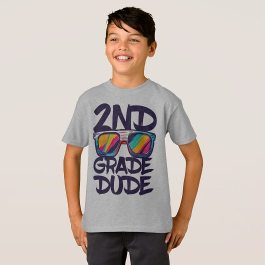 Bruh We Back 2nd Grade Back to School Second Grade Tシャツ (正面フル)