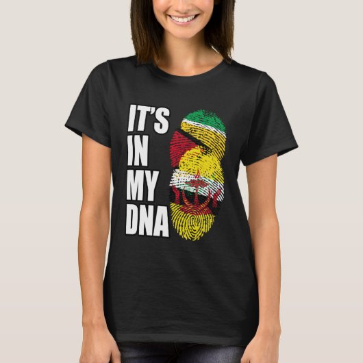 Bruneian And Guyanese Mix DNA Flag Heritage Tシャツ (正面)
