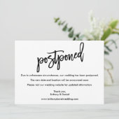 Brush モダン Scriptの結婚延期カード セーブザデート (スタンド正面)