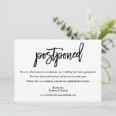 Brush Scriptモダンの延期結婚カード セーブザデート (スタンド正面)