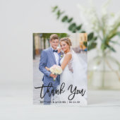 Brush Scriptモダンの結婚カップル写真 ポストカード (スタンド正面)