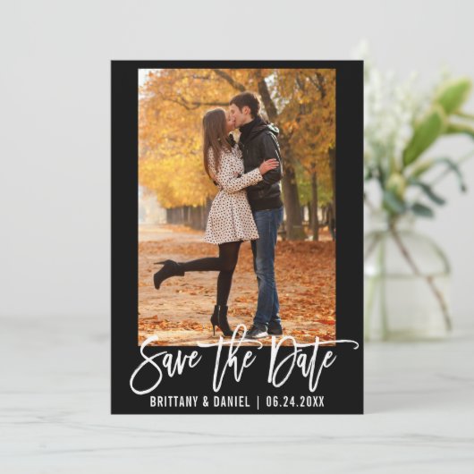 Brush Script日付を保存するフォト婚約カードB セーブザデート (スタンド正面)