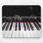 Bubbles On Piano Keyboard マウスパッド (正面)