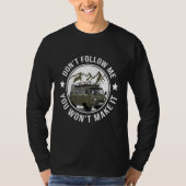 Buchanka UAZ 452 Off Road 4x4 Minivan Camping Tシャツ (正面)