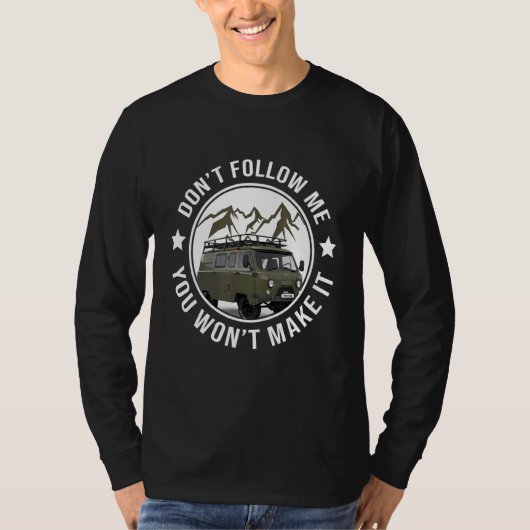 Buchanka UAZ 452 Off Road 4x4 Minivan Camping Tシャツ (正面)