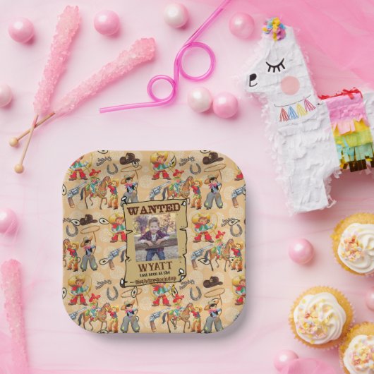 Buckaroo Cowboyの誕生日写真&名前かわいい ペーパープレート (パーティー)