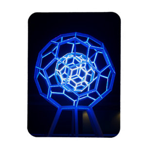 Buckyballの彫刻#2の磁石 マグネット