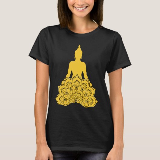 Buddha Monk Namaste Praying Pray Smile Happy Laugh Tシャツ (正面)