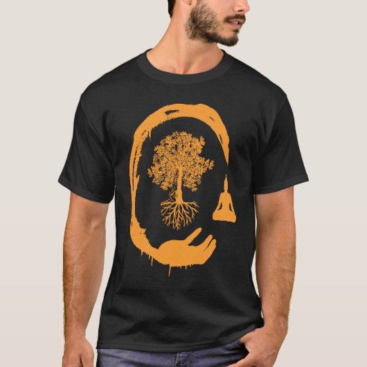 Buddha Monk Namaste Praying Pray Smile Happy Laugh Tシャツ (正面)