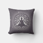 Buddha Tree Yoga Throw Pillow クッション (正面)