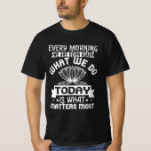 Buddhist quotes Buddhism Gift Tシャツ (正面)