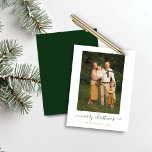 BUDGETグリーンシンプルクリスマススクリプトメリークリスマスフォト<br><div class="desc">BUDGET緑のシンプルのスクリプモダントMerry Christmas Photo Holiday Cardあなたの写真とお気に入りのを特集しシンプルながら、Merry Christmas greetingを脚色エレガントした。背中は冬の森の緑。今年のホリデーカードに最適！**私たちの予算紙は、より小さく、より軽く、より繊細だが、まだ美しい！封筒忘れを使わない!**おもし客様のサポートや一致する商品は、cedarandstring@gmail.comまでお電話ください。</div>
