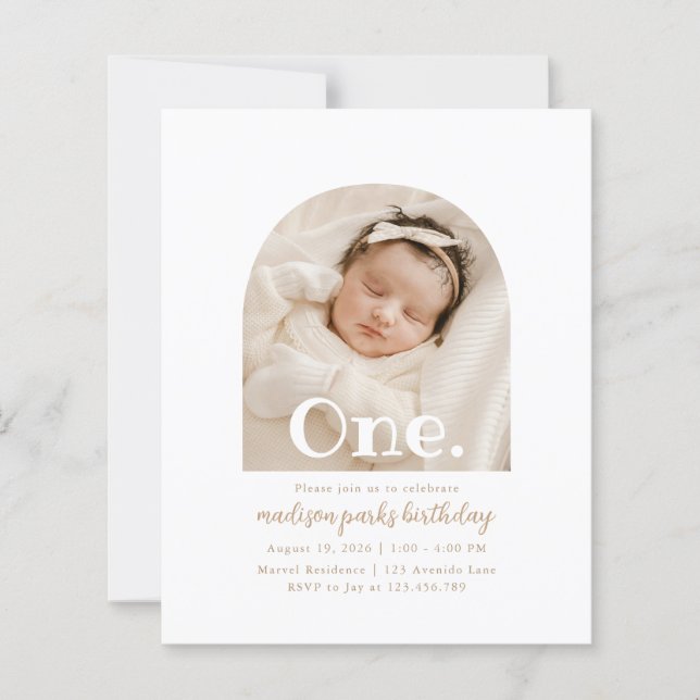 BUDGETミニマリストBoho Arch写真1st誕生日 (正面)