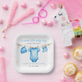 Budget Clothesline Blue Boy Baby Shower invitation ペーパープレート (パーティー)