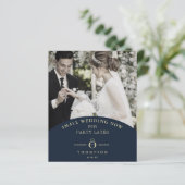 Budget Elopement Navy Elegant Golden Photo  (スタンド正面)