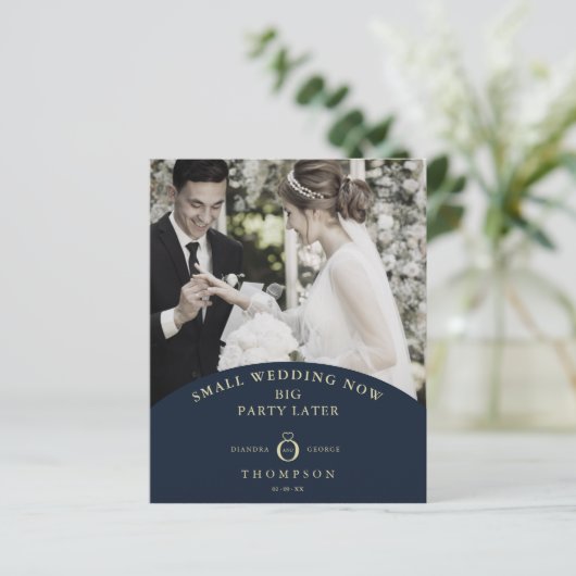 Budget Elopement Navy Elegant Golden Photo  (スタンド正面)