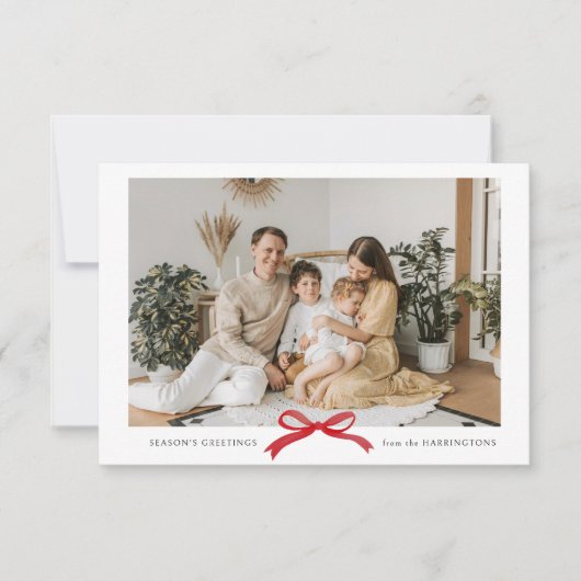 BUDGET Minimalist Red Bow Photo Holiday Card ノートカード (正面)