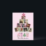 Budget Photo This season Pink & Green Christmas ポストカード<br><div class="desc">あなたの個人的な写真の選択で作られた可愛いピンクのクリスマスツリーは、あなたの友人と家族のために完璧な予算の休日のはがきを作る。休日のグラフィックのファンシータイポグラフィ"この季節"。フェスティバルかわいらしピンクのグリッター星このフォトツリーの上に、この甘いグリーティングポストカードを終了する。</div>