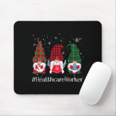 Buffalo Plaid Gnome Healthcare Worker Nurse Christ マウスパッド (マウス)