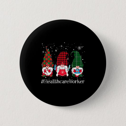 Buffalo Plaid Gnome Healthcare Worker Nurse Christ 缶バッジ (正面)