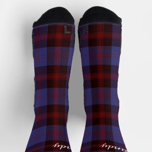 Buffalo plaid navy blue red monogram name ソックス (上部)