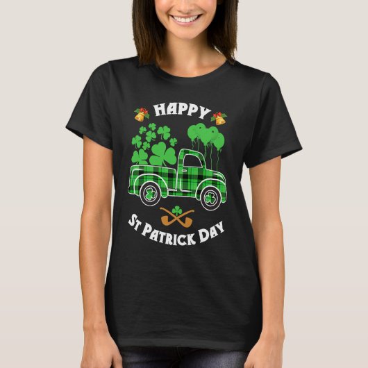Buffalo Plaid Truck Irish Shamrock Happy St Patric Tシャツ (正面)